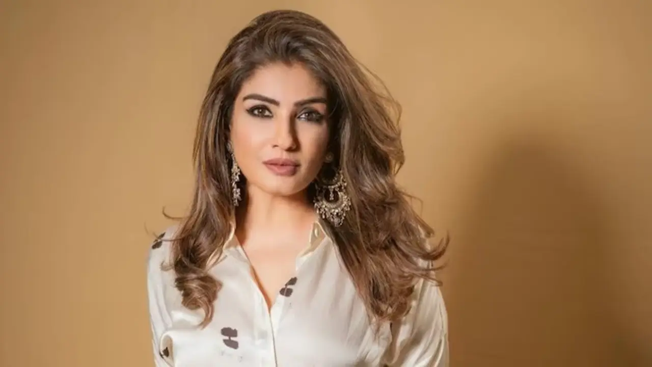 Raveena Tandon 








The actress married film distributor Anil Thadani on February 22, 2004. Raveena was 29 years old at the time of her wedding







